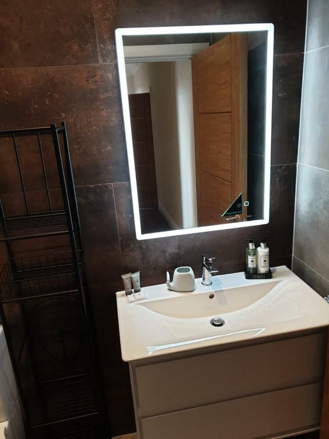 Birchover Juniper Court Aparthotel Nottingham Eksteriør bilde