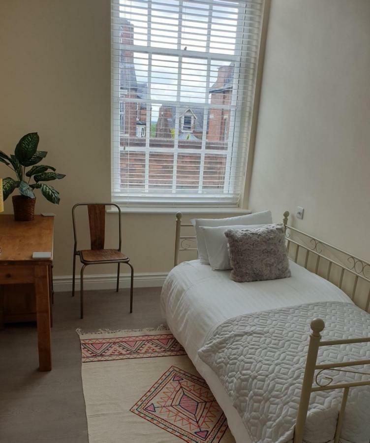 Birchover Juniper Court Aparthotel Nottingham Eksteriør bilde